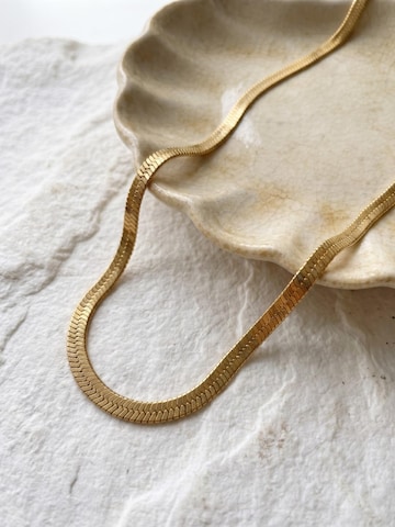 Kamakula Necklace in Gold