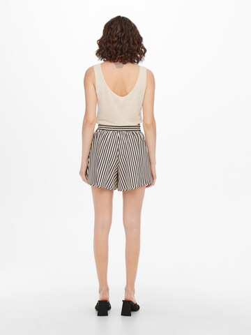 ONLY Wide Leg Shorts in Beige