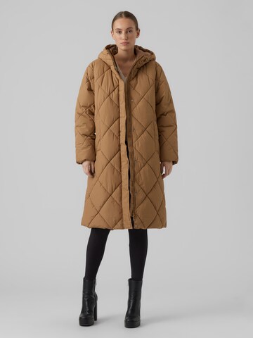 VERO MODA Winter coat 'Adelaloa' in Brown