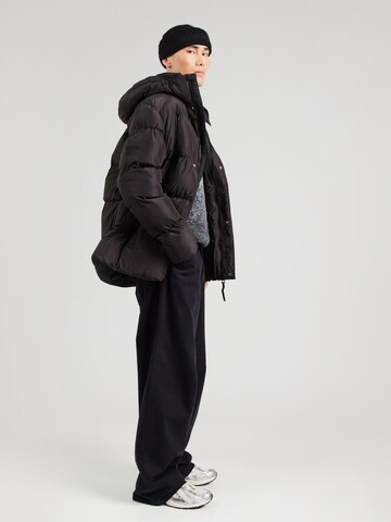 Superdry Zimní bunda '5 Baffle' – černá