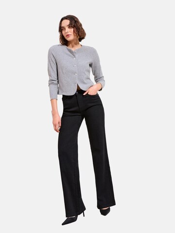 Friends Like These Gebreid vest in Grijs: voorkant