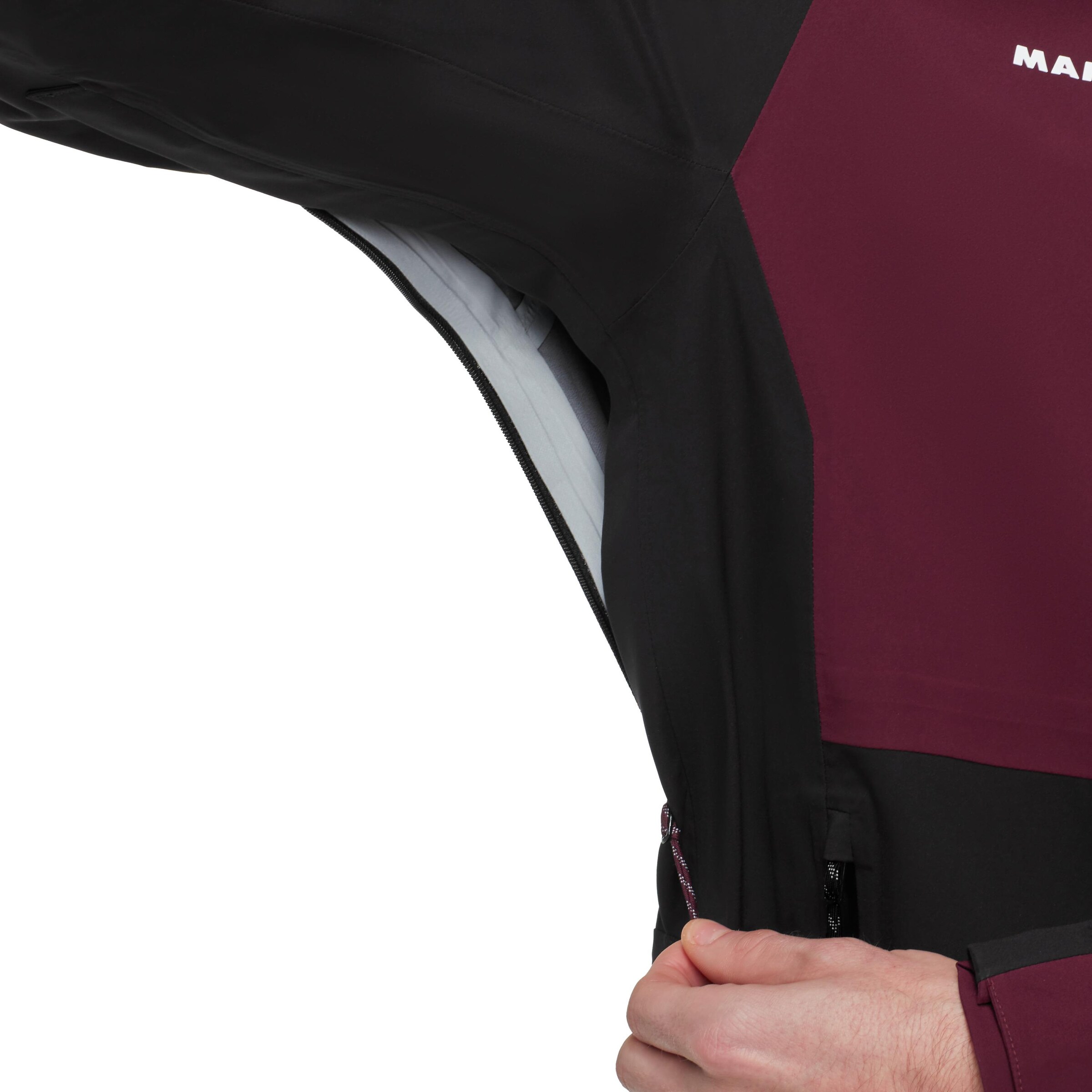 MAMMUT Outdoor jacket 'Linard Guide' in Purple