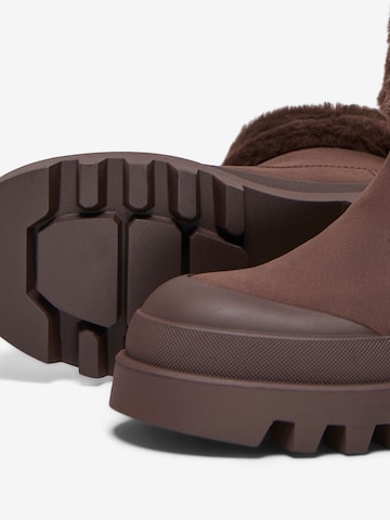 Botine 'ONLBUZZ-6' de la ONLY pe maro