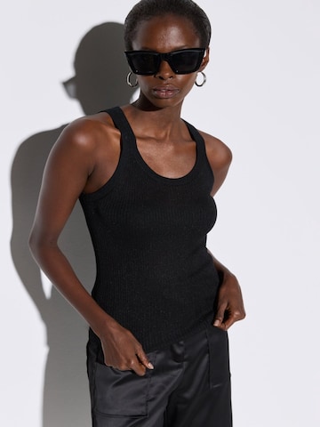 No Matter What Top in Schwarz