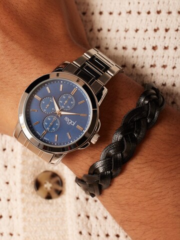 Lucardi Analog Watch in Silver: front