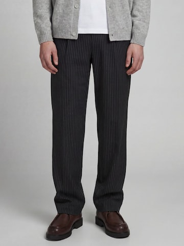 Wide Leg Pantalon chino aprel en noir : devant