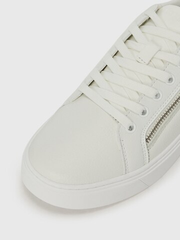 Calvin Klein Sneakers laag 'CLASSIC' in Wit