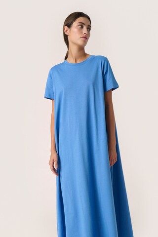 Robe 'SLAeve' SOAKED IN LUXURY en bleu