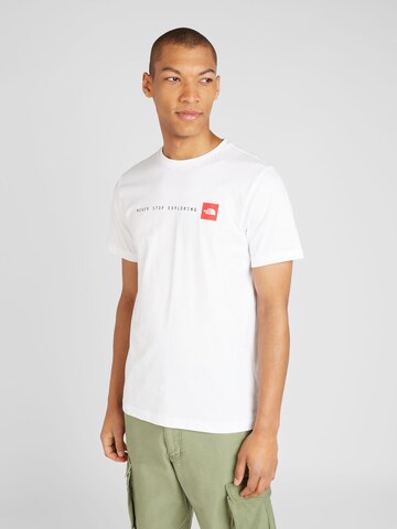 THE NORTH FACE T-shirt 'NEVER STOP EXPLORING' i vit: framsida