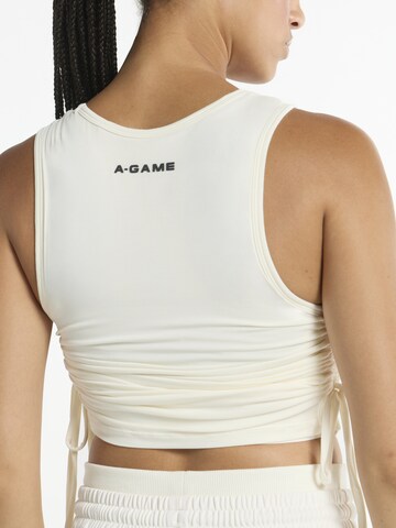 A-Game Urheiluliivi 'Lifewear' värissä beige