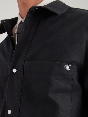 Calvin Klein Jeans Átmeneti dzseki - fekete
