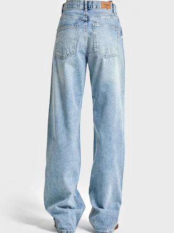 IT'S BASIC Loose fit Jeans 'SOFIA Loose High Rise' in Blue
