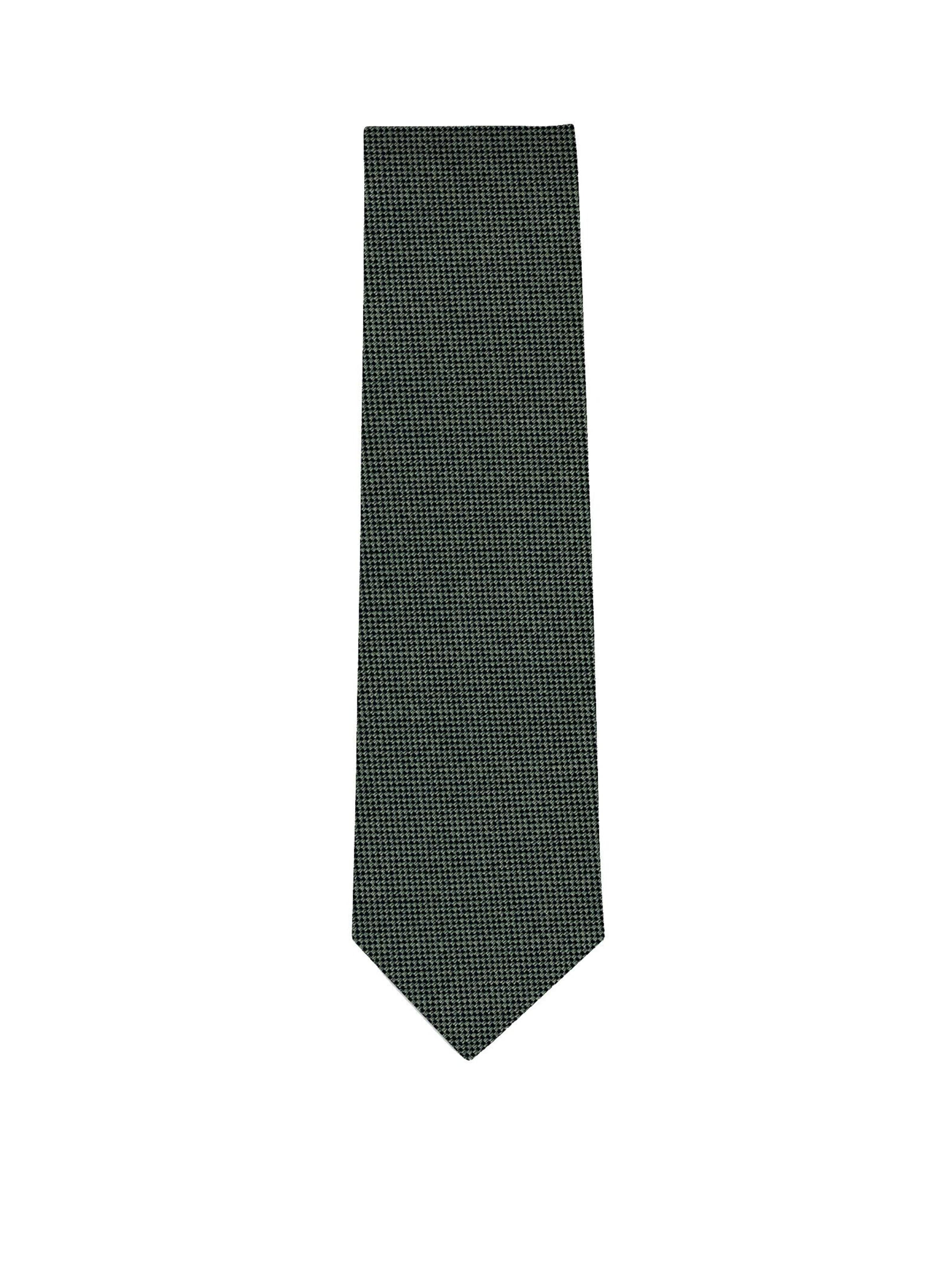 Real Guys Tie in Green: front