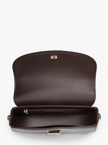 Borsa a spalla '88265' di Estro in marrone