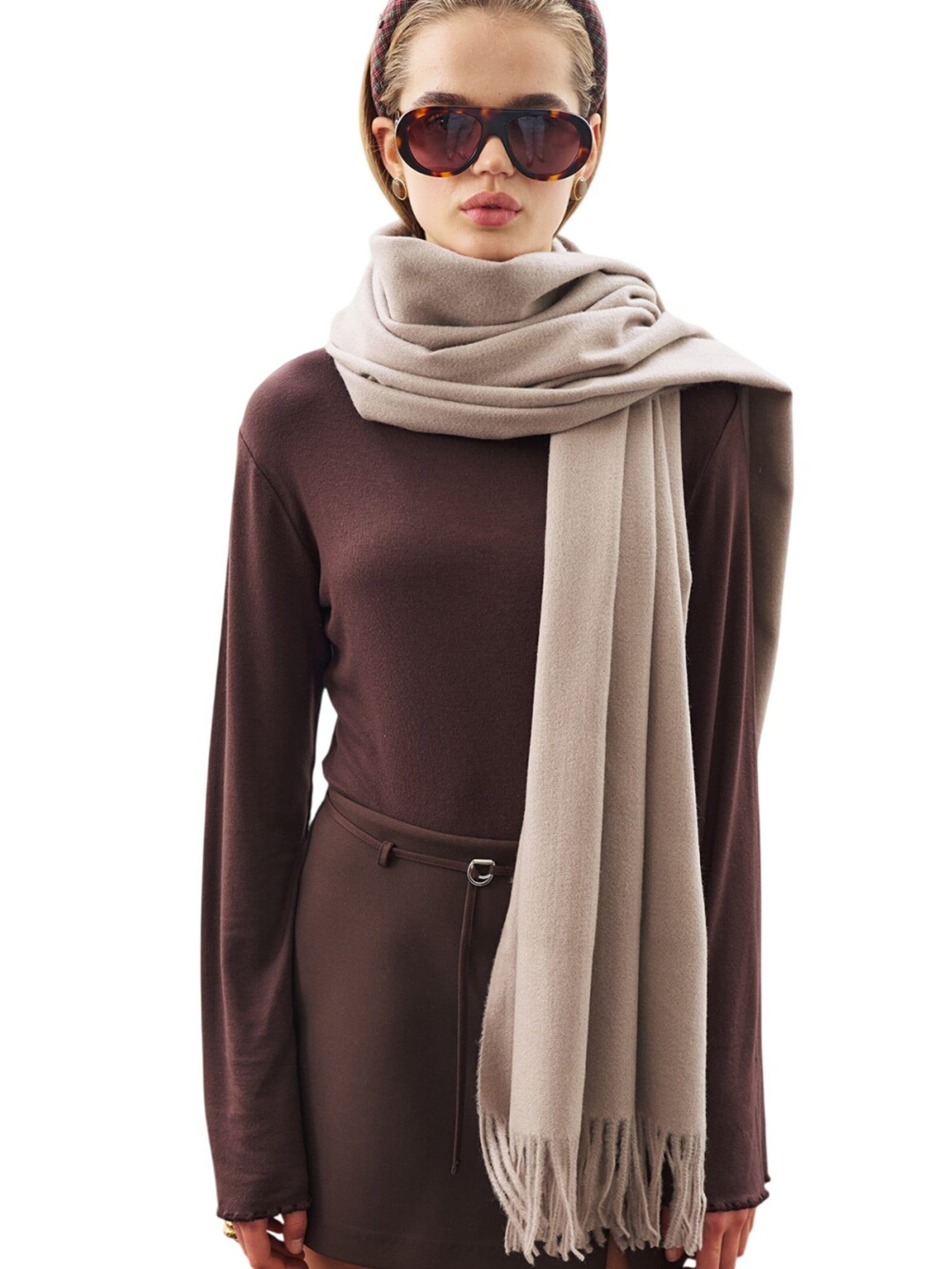 MANUKA Schal‌ in Beige: Vorderseite