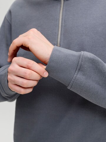JACK & JONES - Sudadera 'JJESoho' en gris
