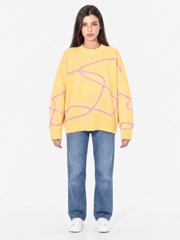 Viorna Sweatshirt 'Sweatshirts' in Yellow
