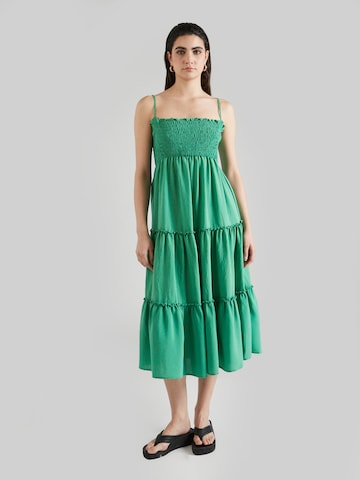 System Action Dress 'MEXIC' in Green: front
