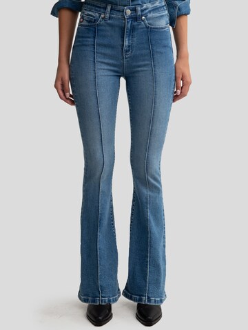 Flared Jeans 'CLARA' di BIG STAR in blu: frontale