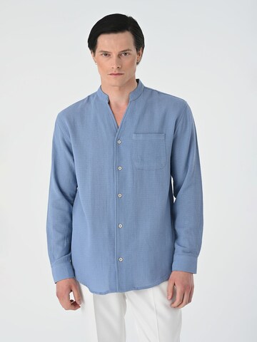 Antioch Comfort fit Button Up Shirt in Blue: front