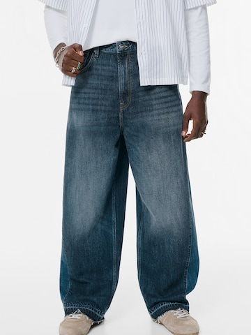 Baggy Jean Pull&Bear en bleu : devant