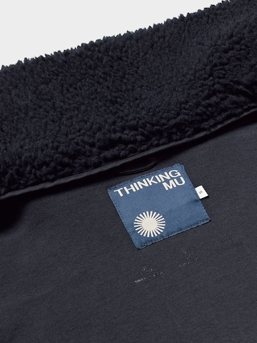 Geacă de iarnă de la Thinking MU pe albastru