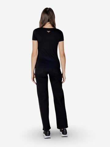 Maglietta '8NTT67 TJDQZ' di EA7 Emporio Armani in nero