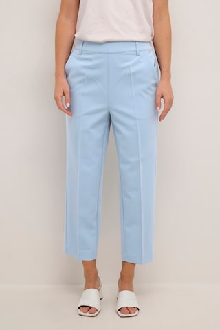 Loosefit Pantalon à plis 'sakura' Kaffe en bleu : devant