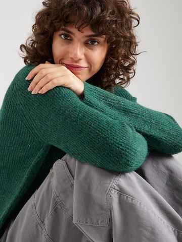 Pull-over 'Ellen' PIECES en vert