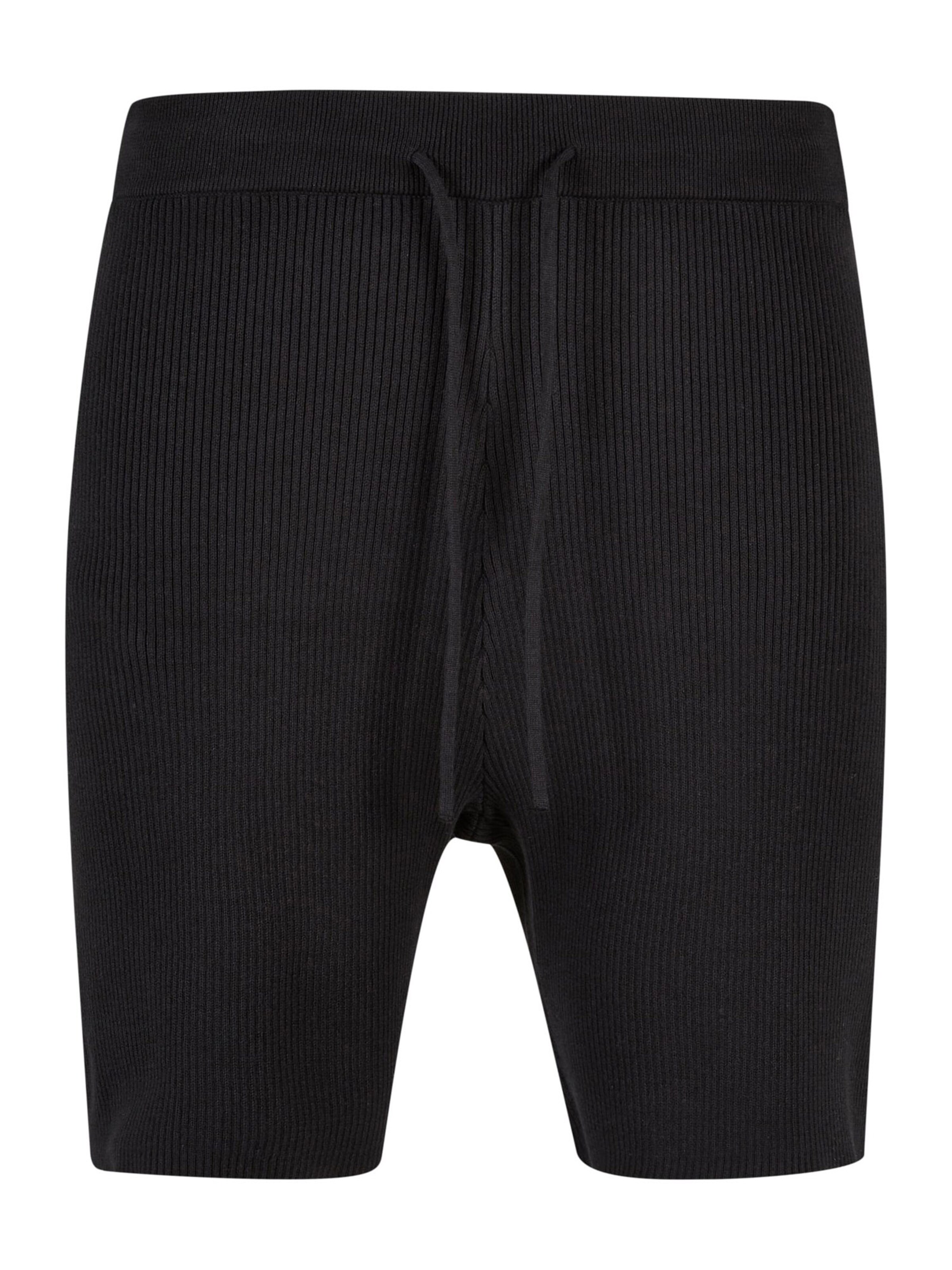 Urban Classics Regular Broek in Zwart: voorkant