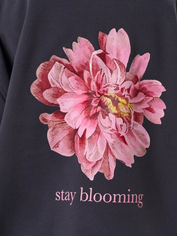 Felpa 'Stay Blooming' di MIRONS in grigio