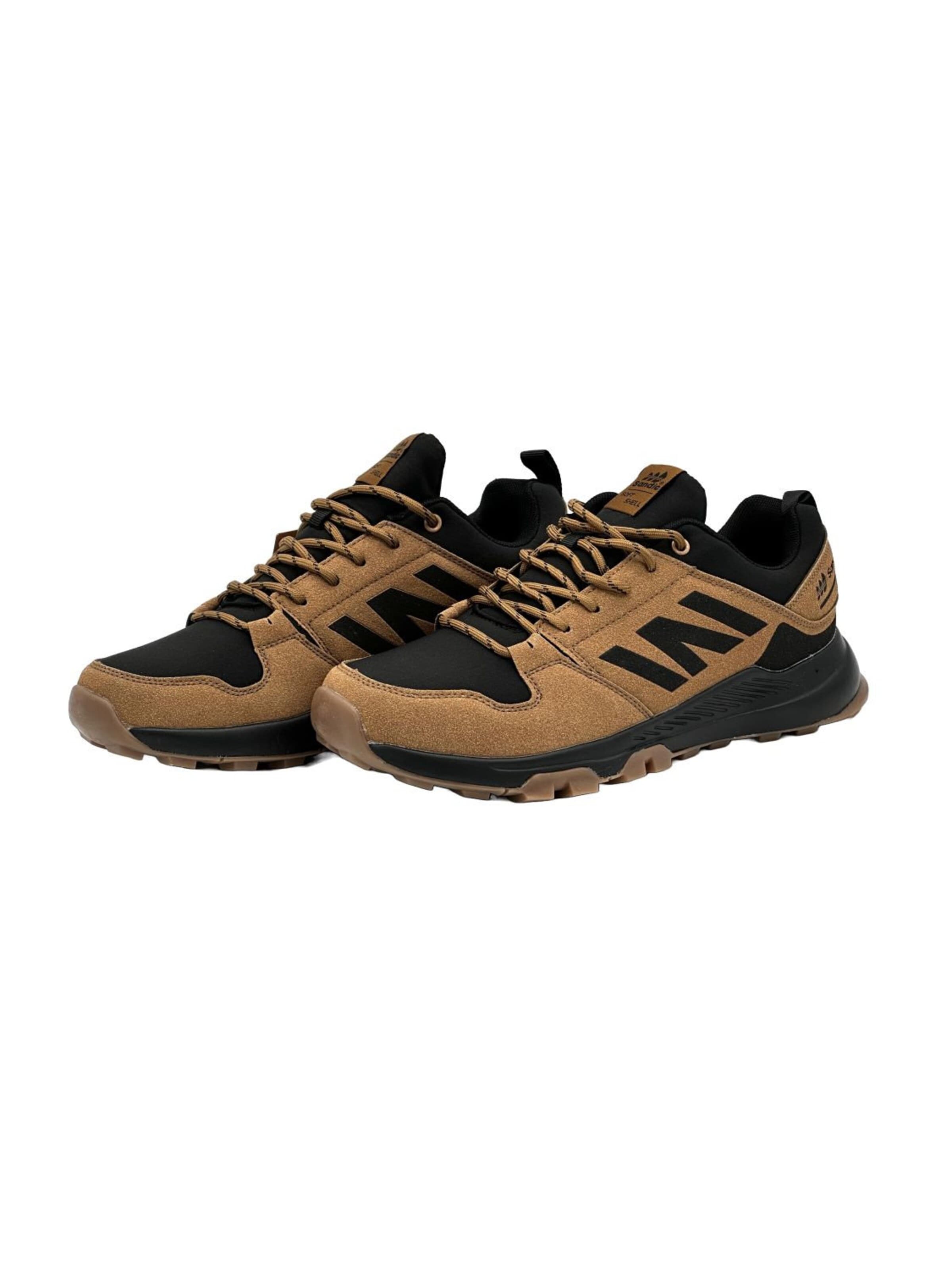 Nowaland Sneakers in Brown