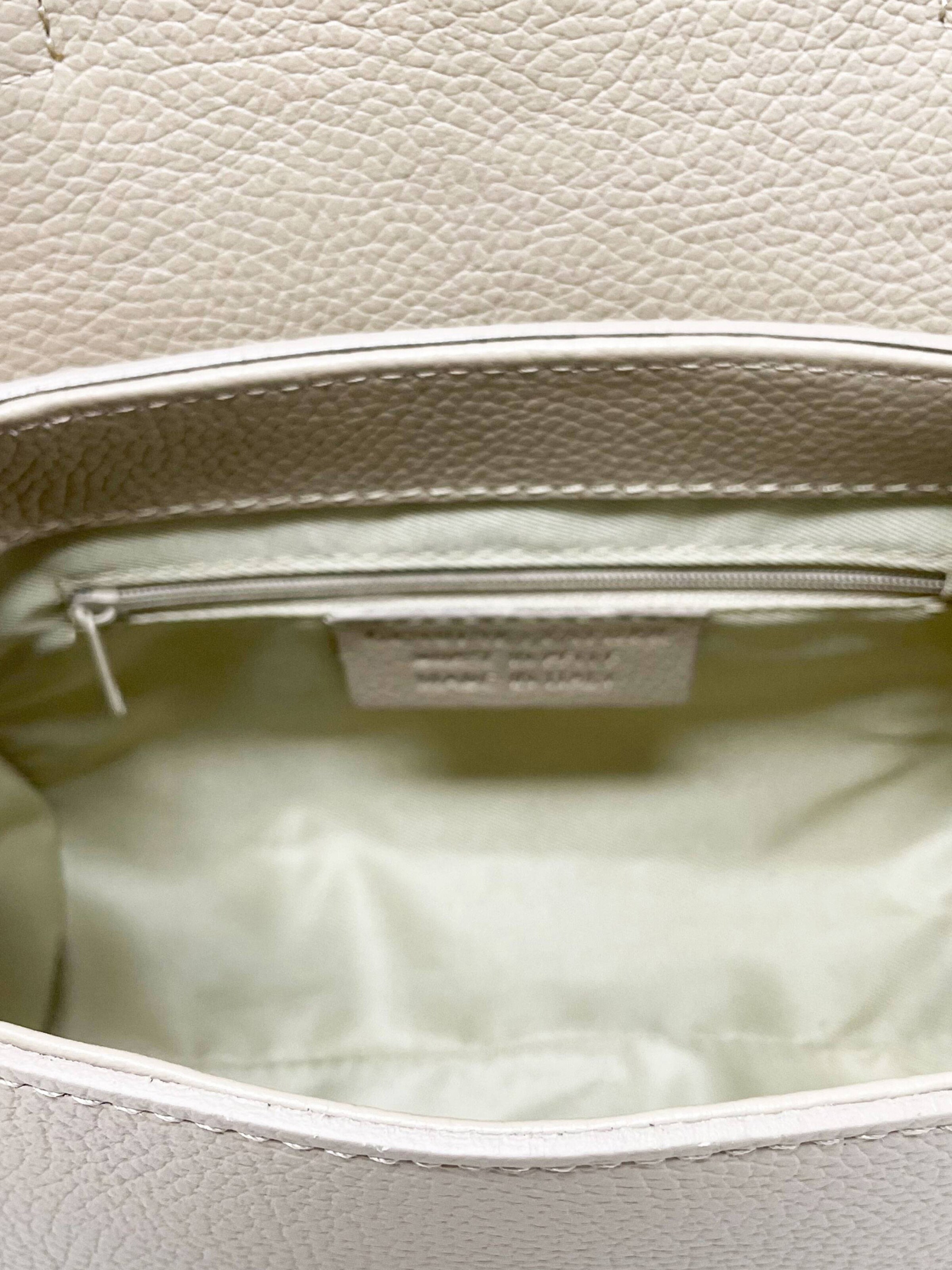 CHICCA BORSE Handbag in Beige