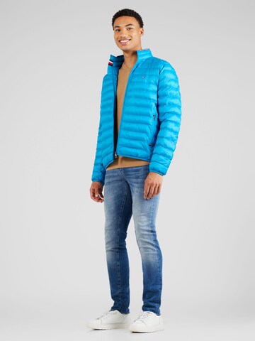 TOMMY HILFIGER Jacke in Blau