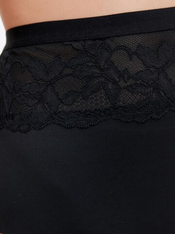 Slip modellante di Next in beige