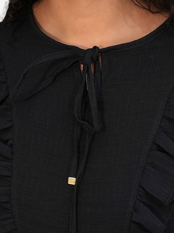 Bigdart Blouse in Zwart