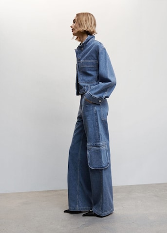 Wide leg Pantaloni eleganți 'romy' de la MANGO pe albastru