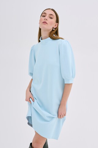 My Essential Wardrobe Kjole 'Elle' i blå: forside
