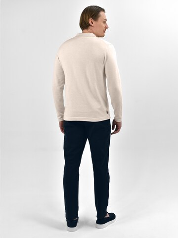 Vercate Shirt 'No. 12' in Weiß