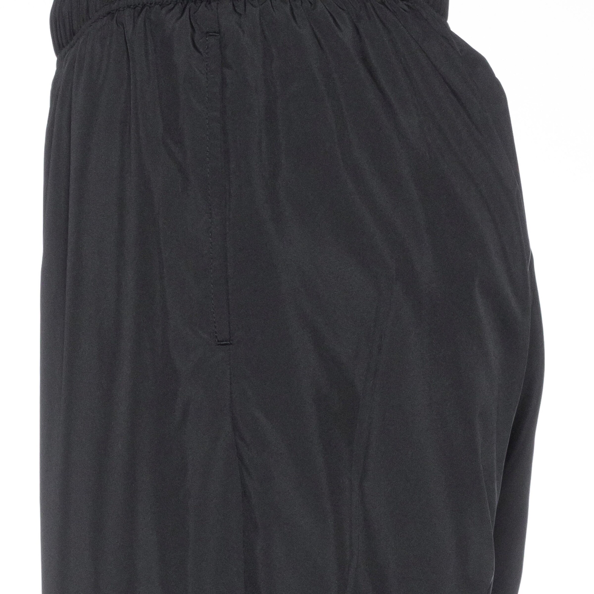 Nike Sportswear Regular Workout Pants in Black