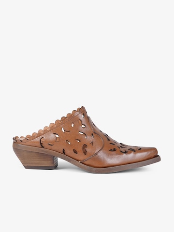 ZOÉ Clogs in Beige