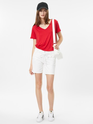 T-shirt Dorothy Perkins en rouge