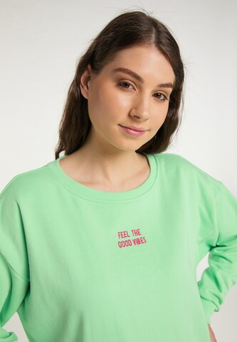 MYMO Sweatshirt in Green