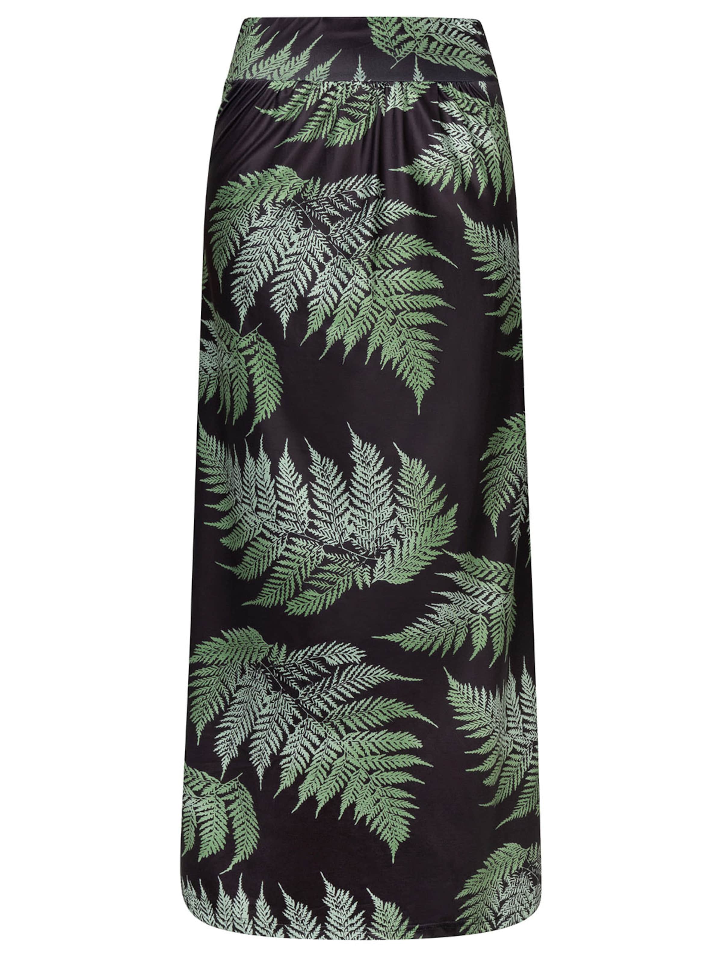 Chic by Lirette Skirt 'Maxi skirt Boquete' in Black: front