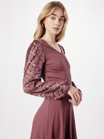 Robe 'NANNA' ONLY en rose