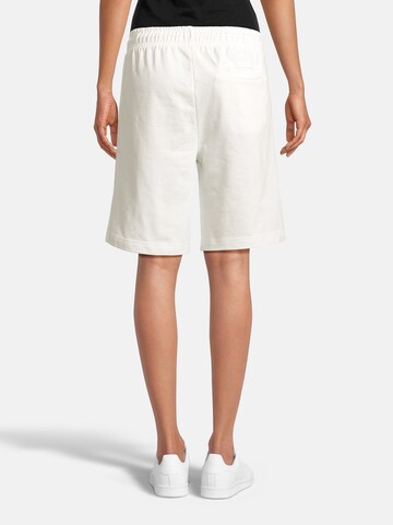 salzhaut Loosefit Shorts 'Luup' in Weiß