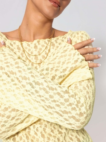 SASSYCLASSY Shirt in Yellow