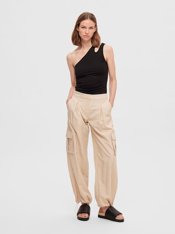 SELECTED FEMME Loosefit Hose in Beige