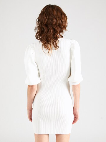 Robes en maille GLAMOROUS en blanc