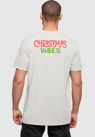 Merchcode Футболка 'Christmas Vibes' в Серый: спереди